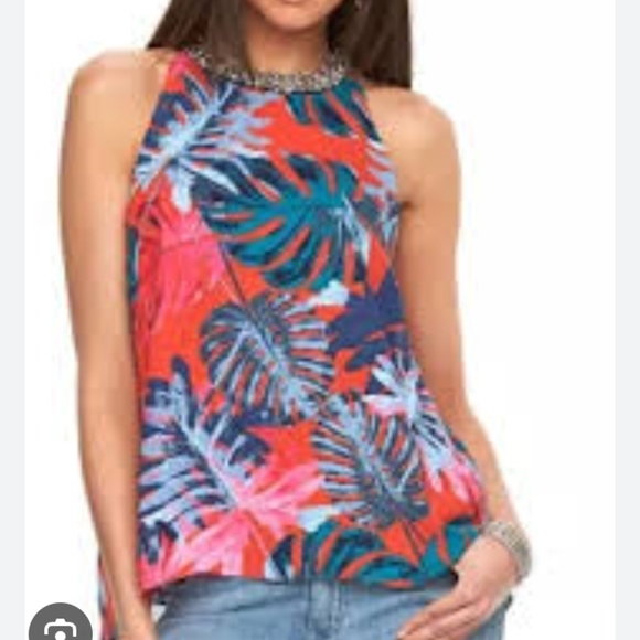 Jennifer Lopez Tops - 4/$18 Vibrant Tropical Sleeveless Blouse
